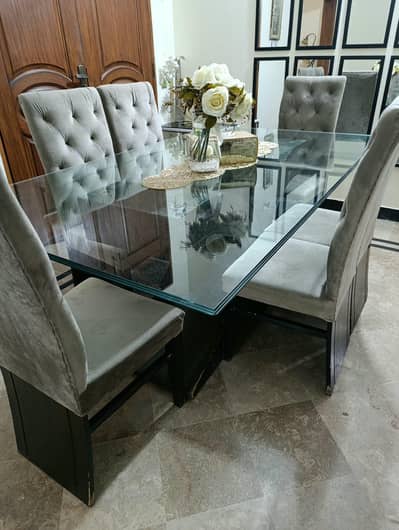 6 seater dining table