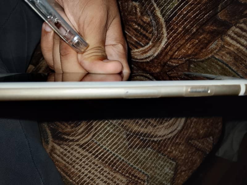 Apple iPhone 7 Plus 4