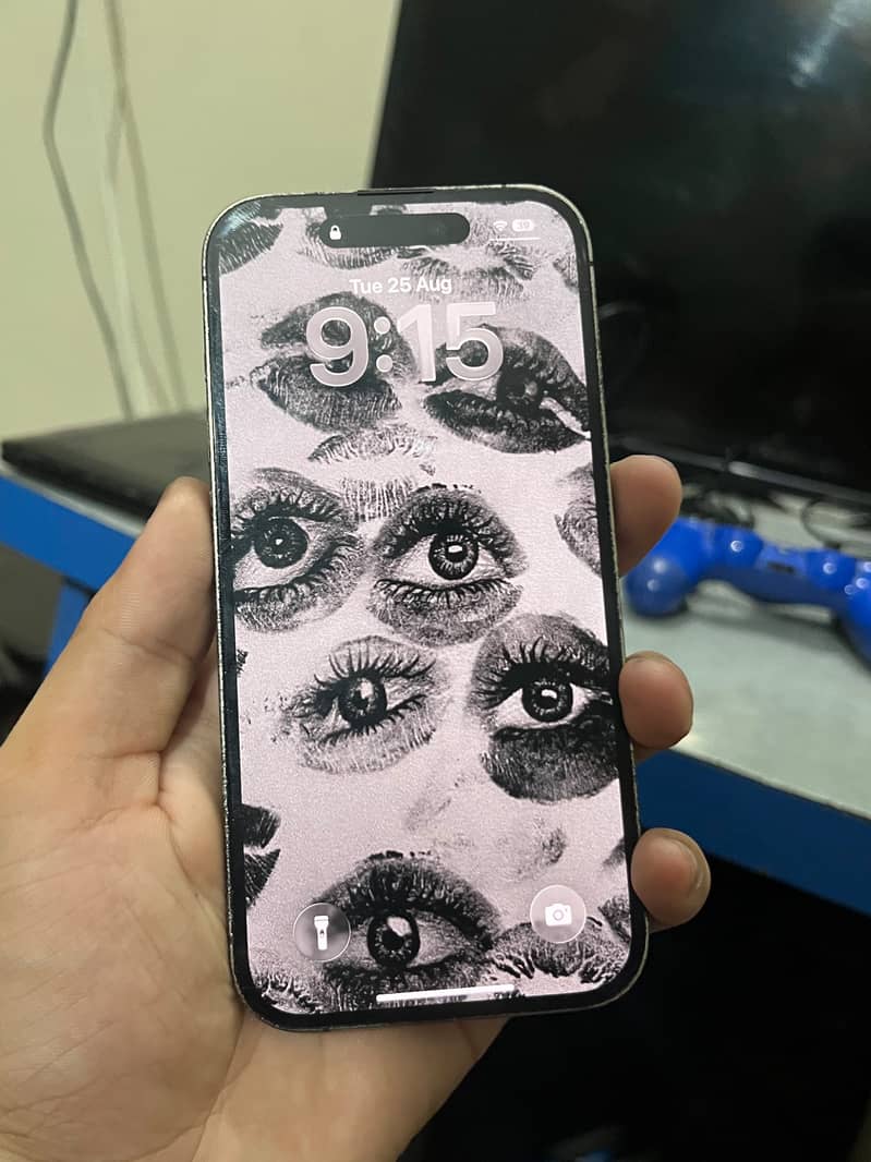 Apple iPhone 14 Pro 1