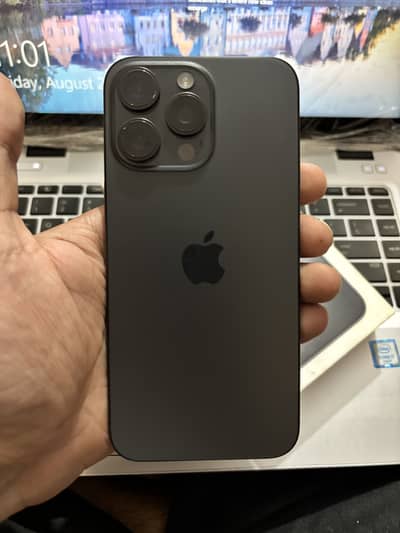 Apple iPhone 15 Pro Max jv
