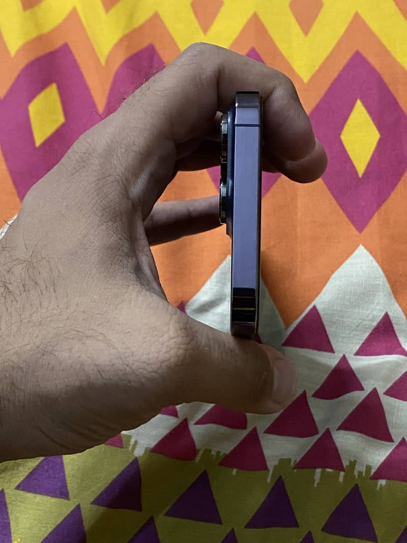 IPhone 14 Pro Max 3