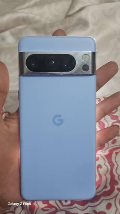 Google Pixel 8 Pro