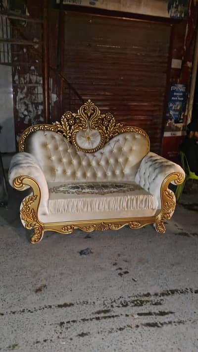 APPLE TAJ SOFA