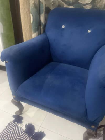 heavy chinoit wood life time sofa set