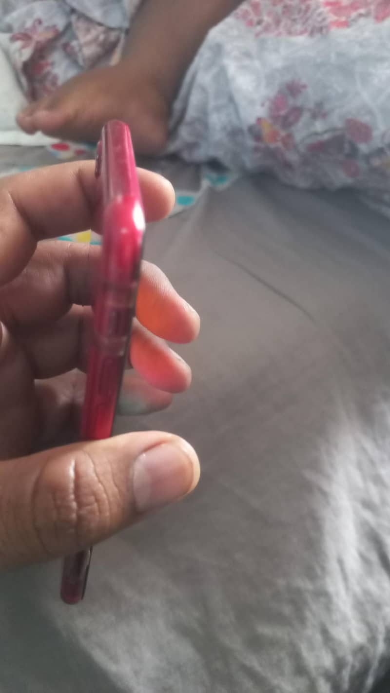 Apple iPhone SE 6