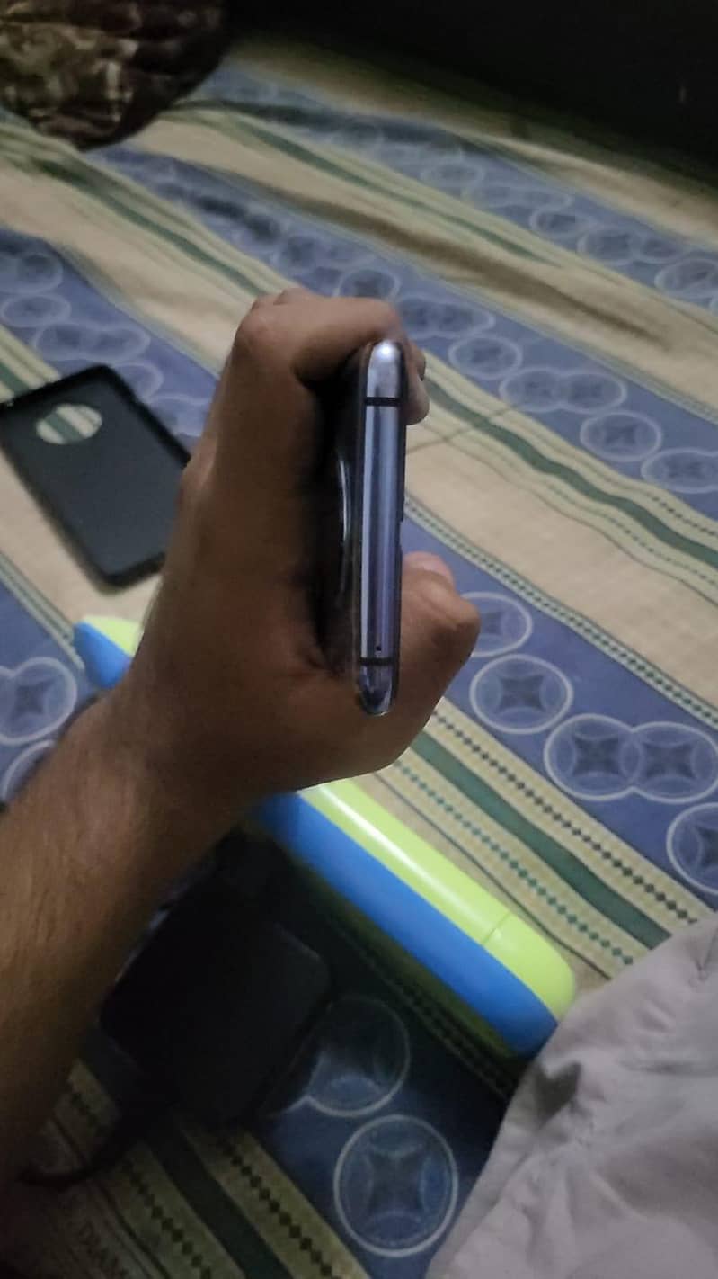 One Plus 7T 5