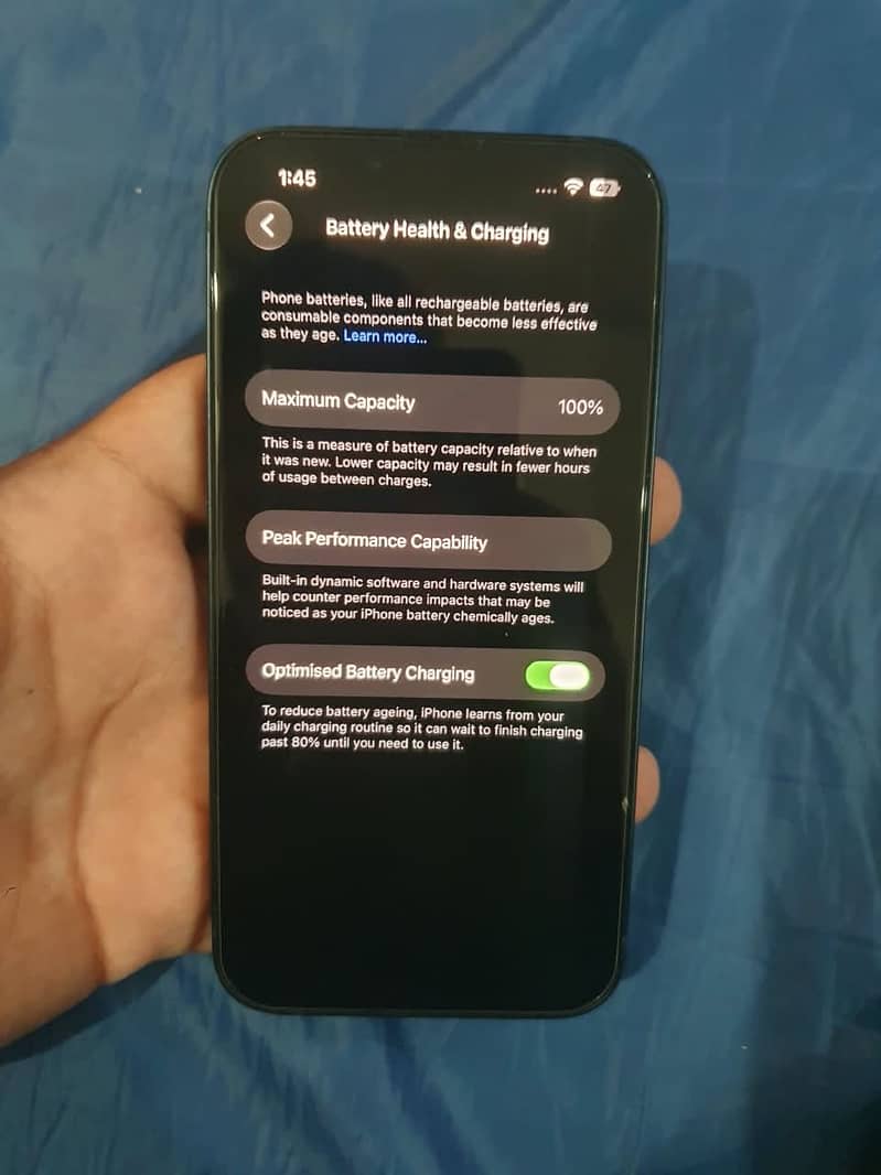 Apple iPhone 13 8