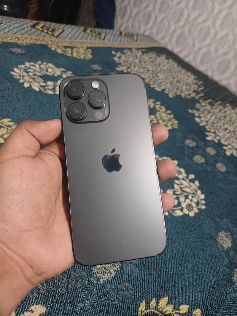 Apple iPhone 14 Pro Max JV 0