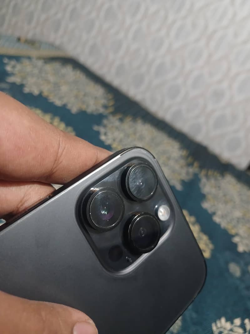Apple iPhone 14 Pro Max JV 2