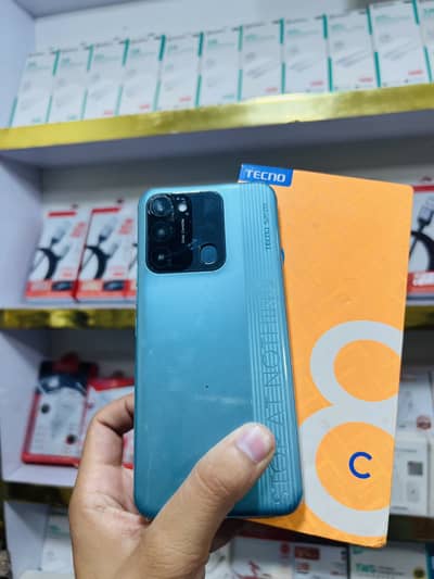 Tecno Spark 8C