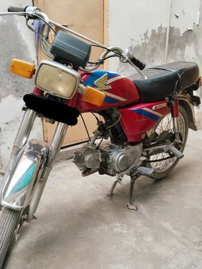 1992 Model Honda CD-70 Bike For Sale.