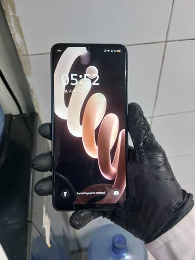 Itel City 100