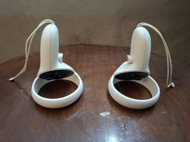 Oculus Meta Quest 2 2