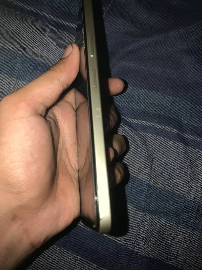 Itel S25 1