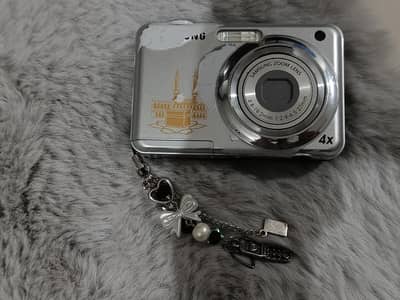Digital camera
