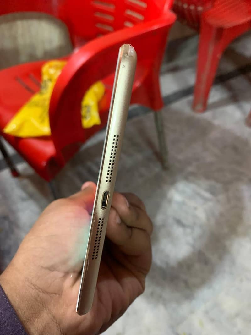 iPad mini 3 4