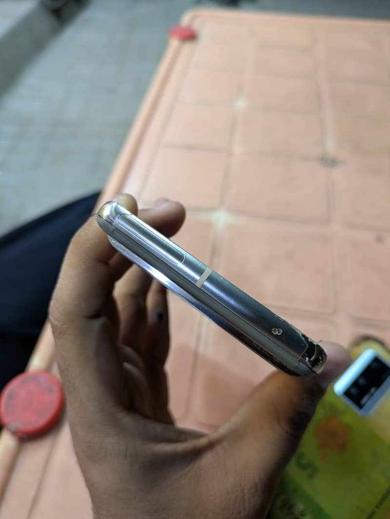 Google Pixel 7 Pro 2