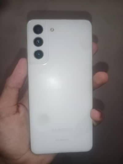 Samsung Mobile S21 FE official pta exchange possible