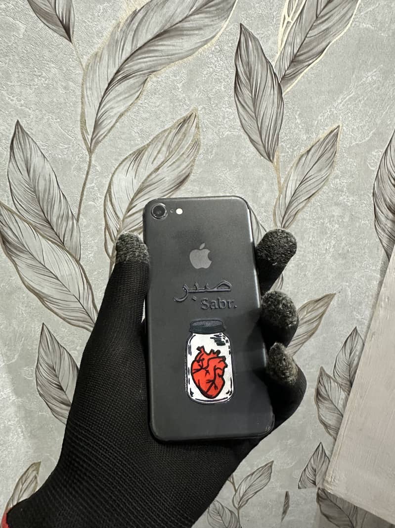 Apple iPhone 8 2