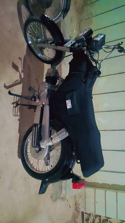 unique CD 70 bike