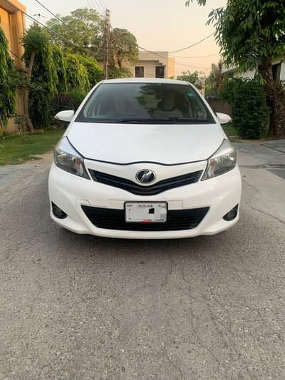 Toyota Vitz 2011