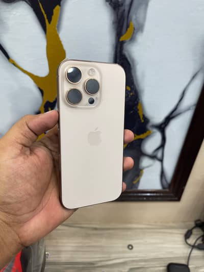 Apple iPhone 16 Pro