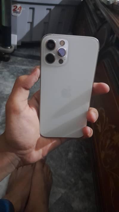 Apple iPhone 12 Pro