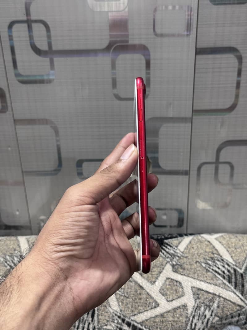 Apple iPhone 7 Plus 2