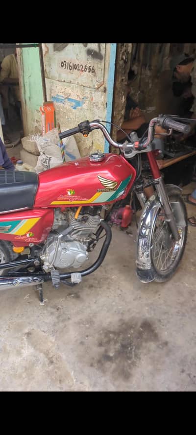 Unique 125