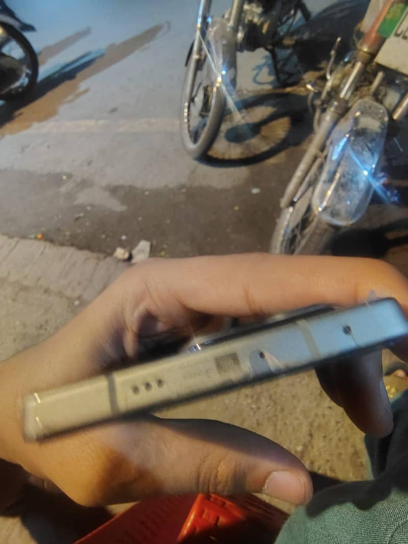 Infinix Note 50 9