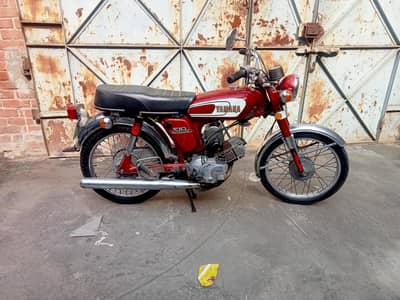 YAMAHA 100 2 STRIKE CLASSIC ANTIQUE 1979