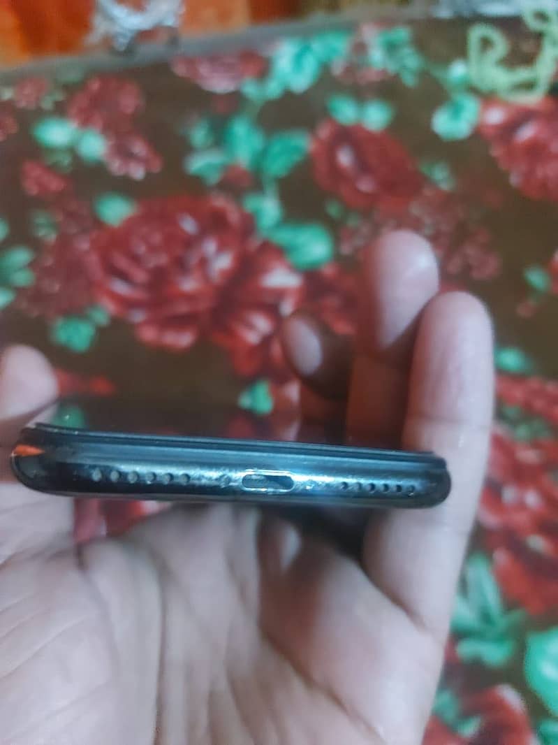 Apple iPhone X 1