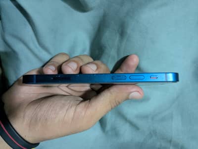 Apple iPhone 12 mini