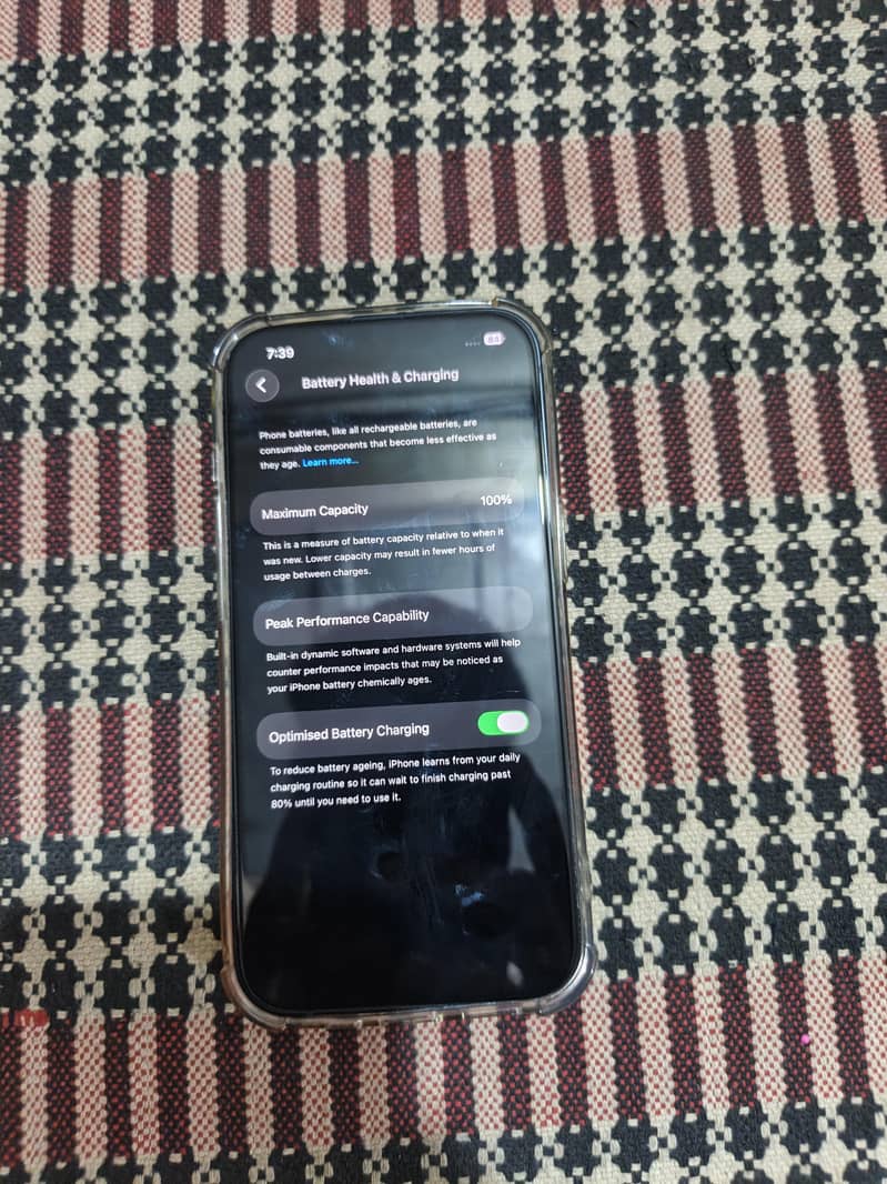 Apple iPhone 13 8