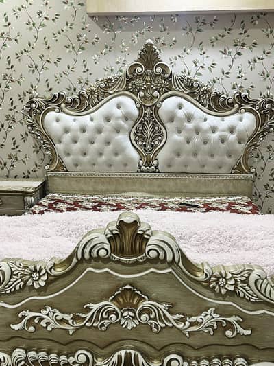 Bed set for sale