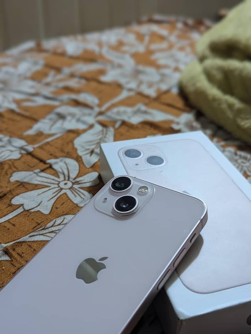Apple iPhone 13 mini 3