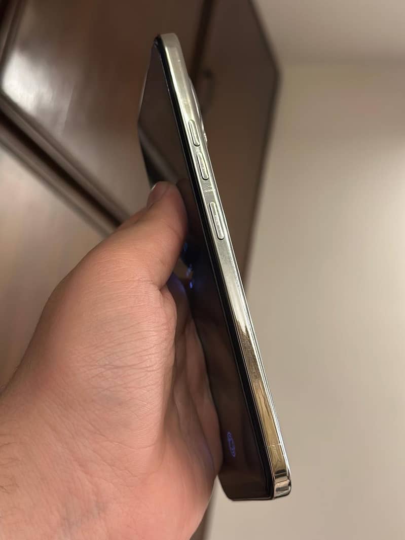 Tecno CAMON 30 Pro 3