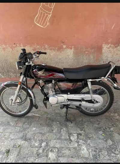 Honda 125 2024 Model — Excellent Condition, Genuine Bike for Sale