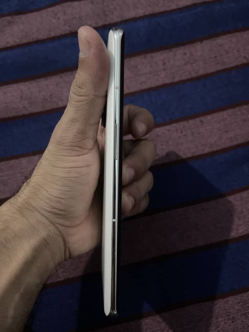 One Plus 10 Pro 5