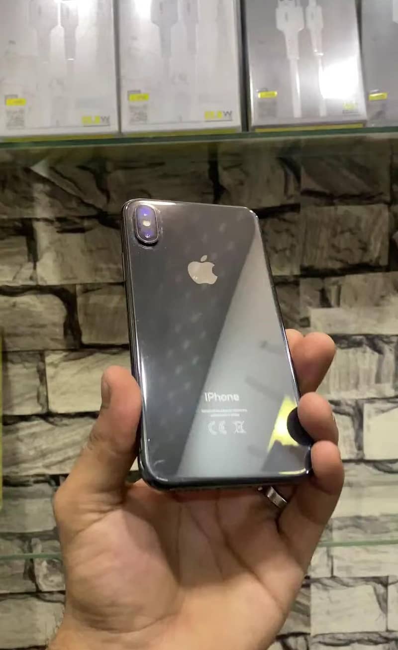 Apple iPhone X 1