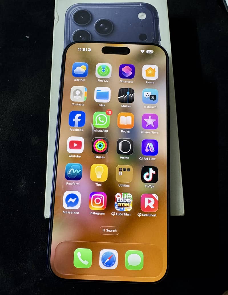Apple iPhone 17 Pro Max 2