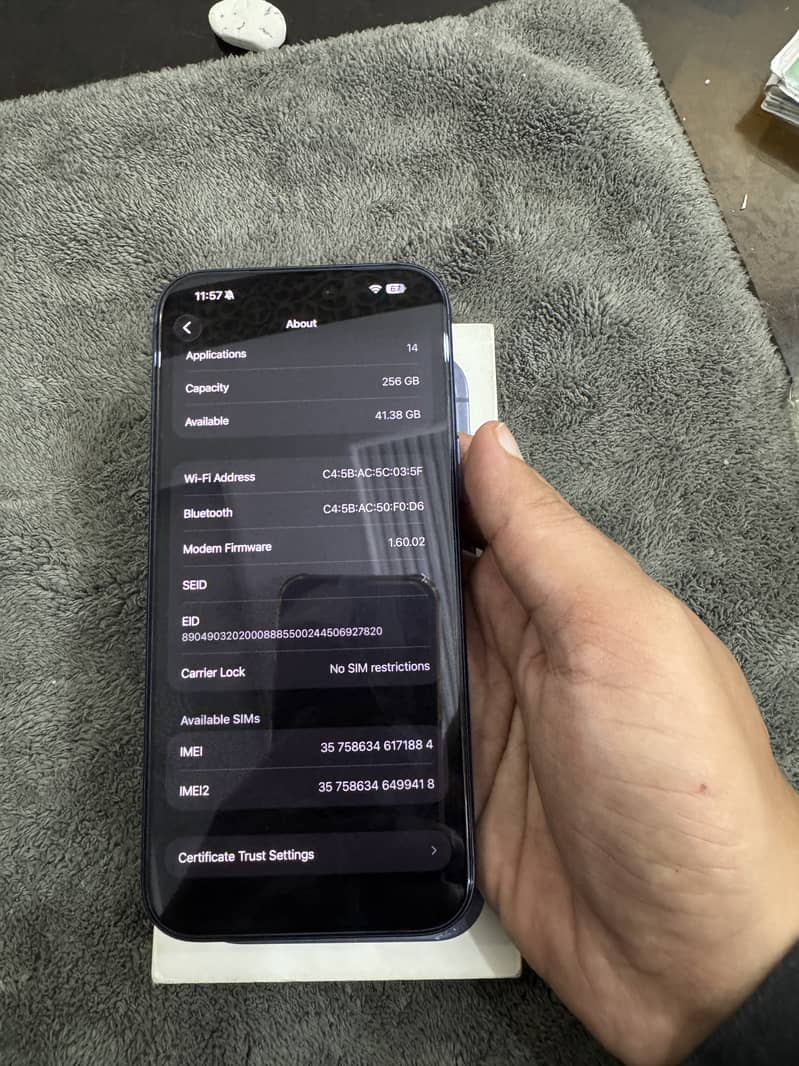Apple iPhone 17 Pro Max 8