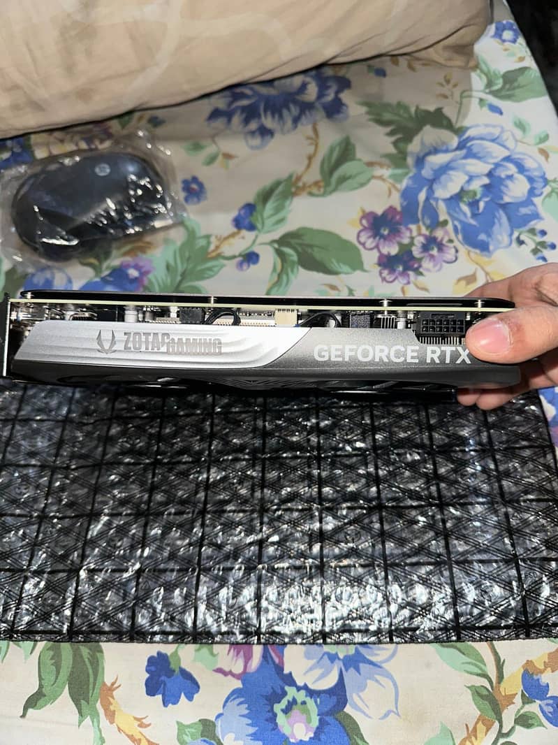 Rtx 4070 Super 1