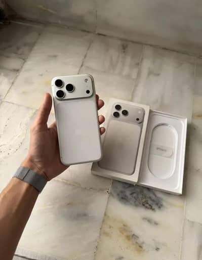 Apple iPhone 17 Pro Max