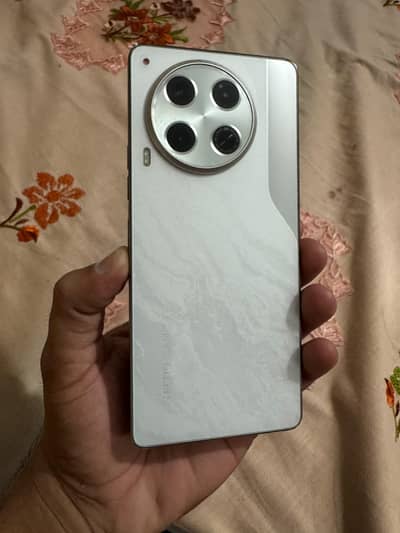 Tecno CAMON 30 8+8-256