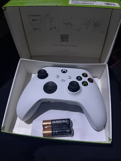 Xbox Series X/S Wireless Controller