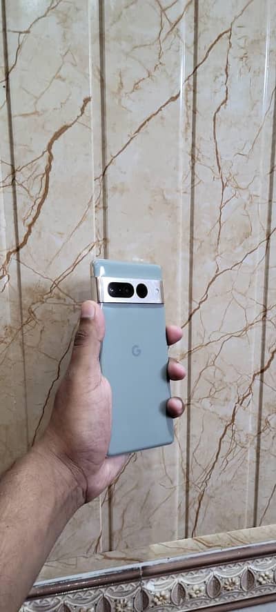 Google pixel 7 pro official PTA approved.