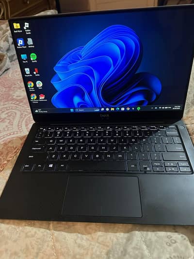 DELL XPS 13 9730, CORE i7, 10Th gen 500SSD