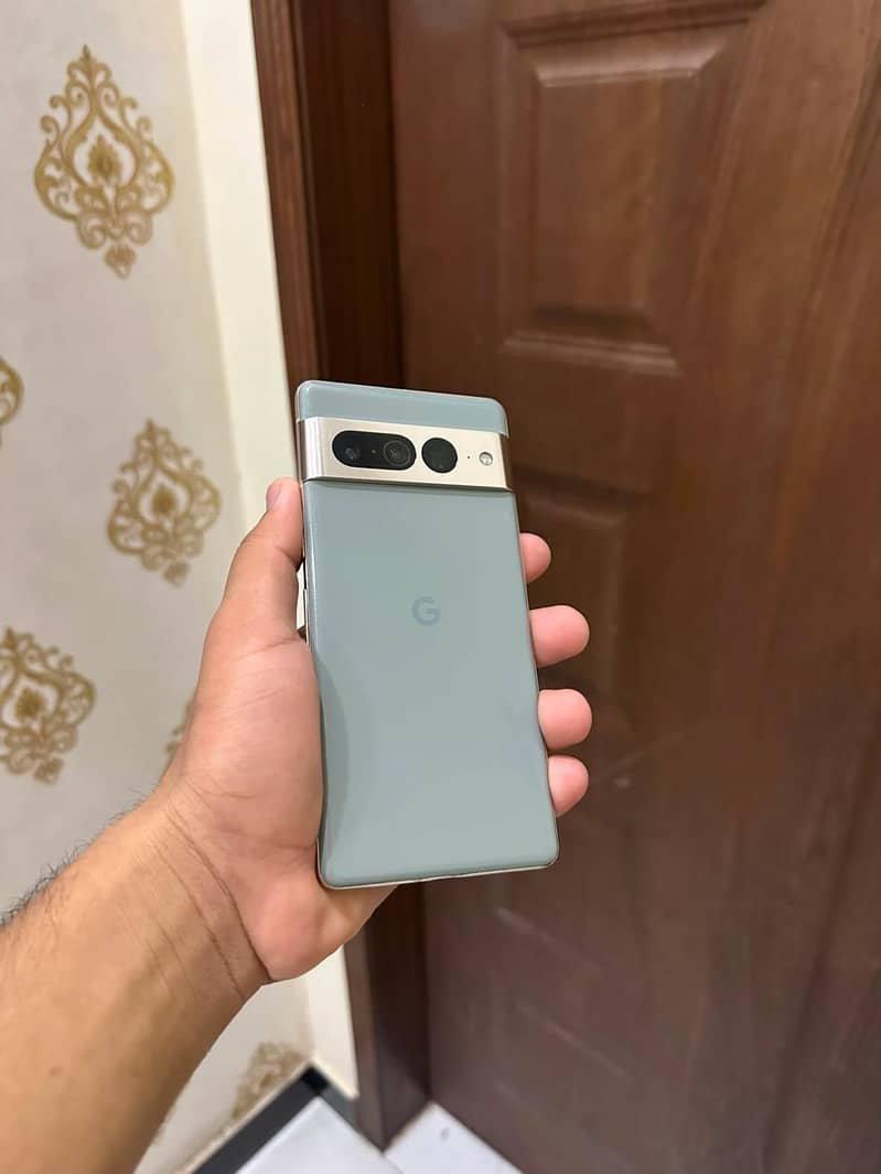 Google Pixel 7 Pro 0