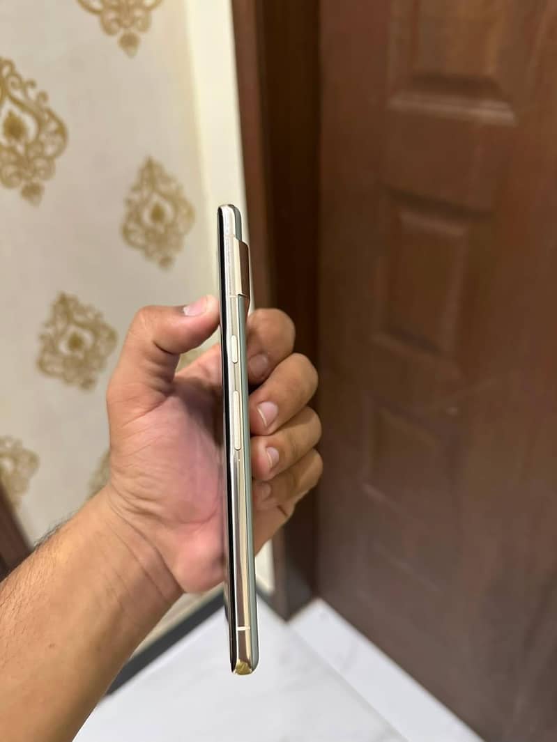 Google Pixel 7 Pro 2